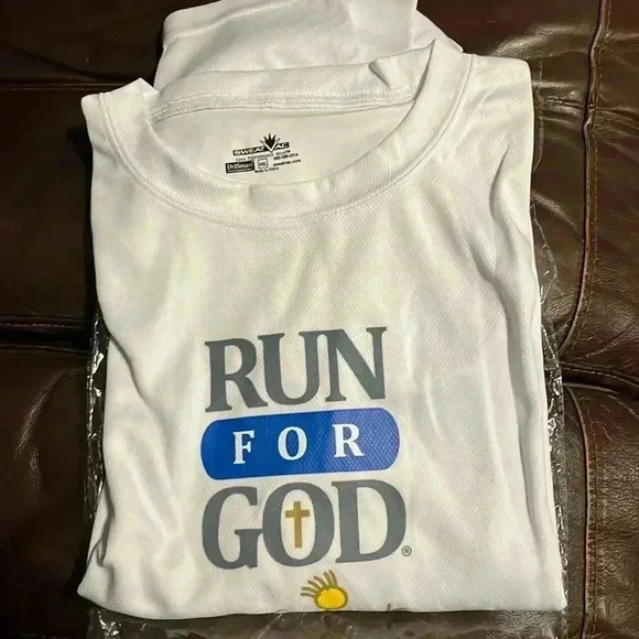 🆕 Run For God Long Sleeve Shirt Size 2X - Picture 4 of 6